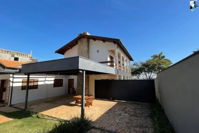 Imagem Belíssima casa a venda no Condomínio Colina das Estrelas - Tatuí/SP