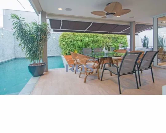 Foto do imóvel Casa em Condomínio - Sobrado / Residencial / Campo Belo em Rua Vicente Leporace