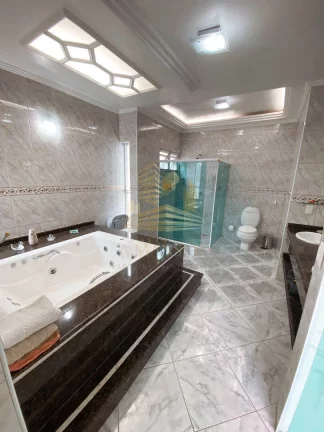 Imagem Casa na praia em condomínio fechado
