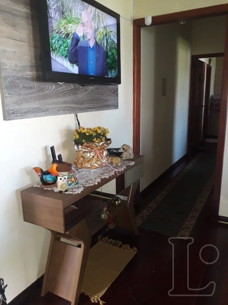 Imagem Casa para Venda - 114m², 2 dormitórios, sendo 1 suites, 2 vagas - Zona Nova