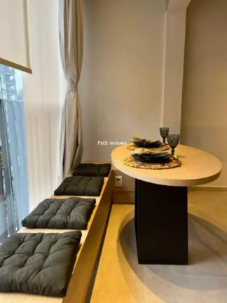 Imagem Apartamento para locação na Vila Madalena, com 2 quartos sendo 1 suíte, 2 banheiros, 1 vaga e 62m² de área