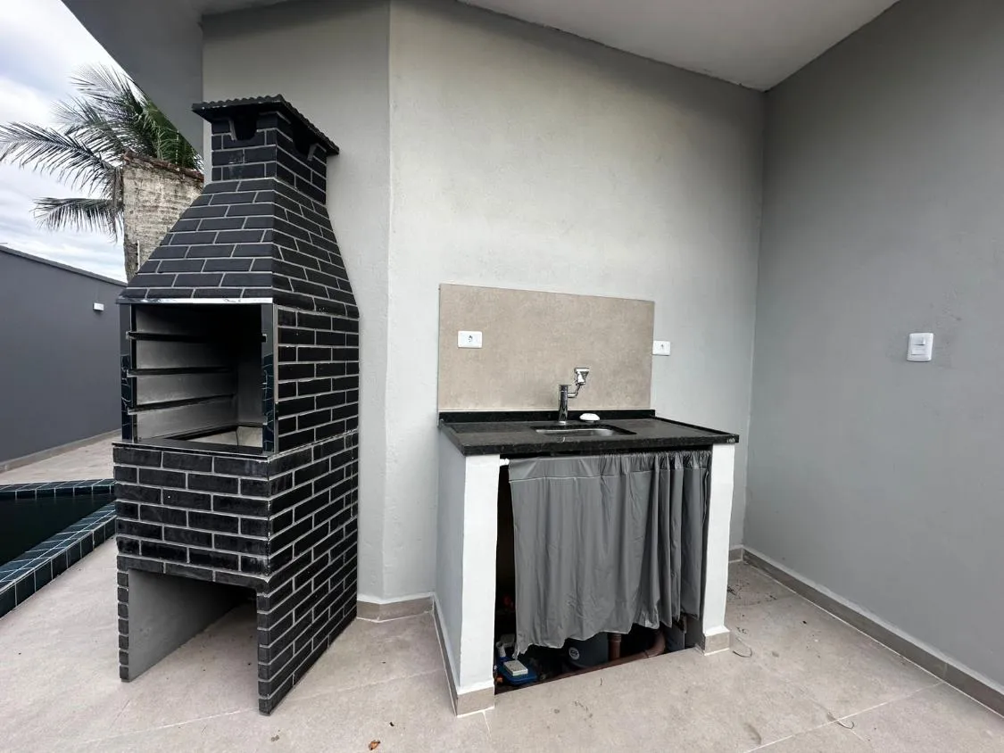 Imagem INCRIVEL CASA COM PISCINA A VENDA NA NOVA ITANHAÉM