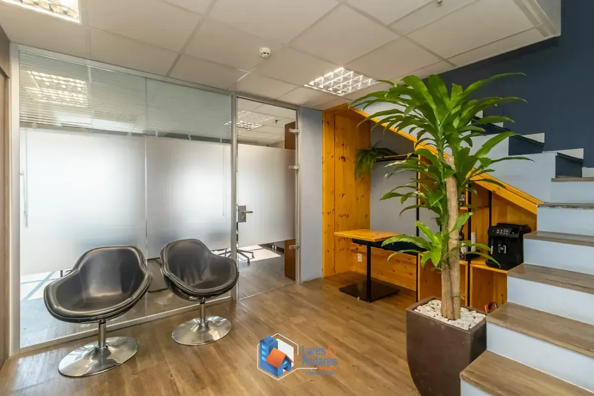 Imagem Conjunto comercial para venda em Jardim Promissão, 140m²