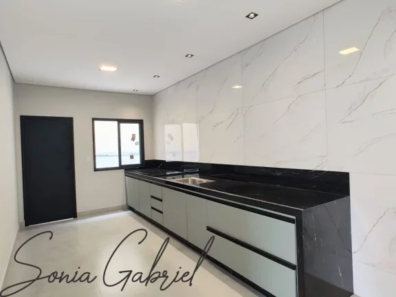 Imagem Imperdível Casa à Venda em Vinhedo-SP, Marambaia: 3 quartos, 1 suíte, 7 salas, 4 banheiros, 4 vagas, 277m²!