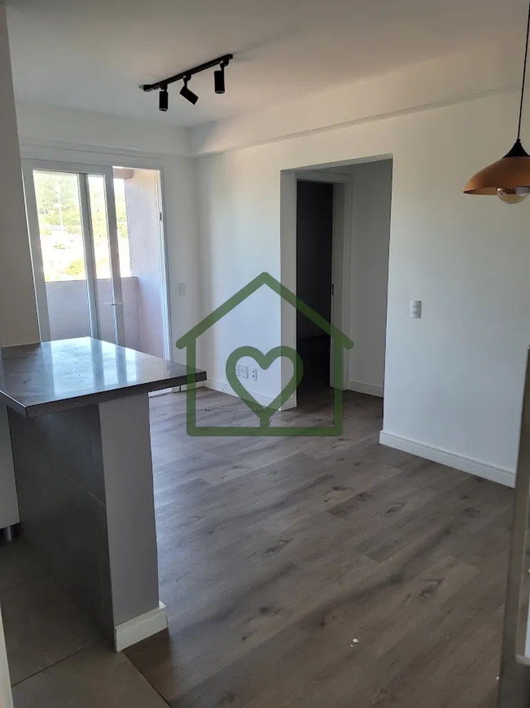 Imagem Apartamento 2 dormitórios com sacada e churrasqueira em localização estratégica! Se você busca ...