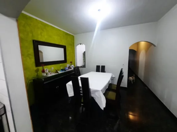 Imagem Sobrado à venda em Santo André-SP, bairro Jardim Las Vegas, 3 quartos, 1 suíte, 3 banheiros, 2 vagas de garagem, 185m².