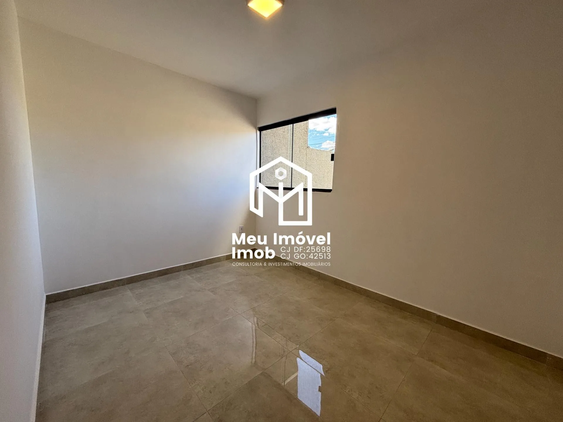 Imagem Apartamento 2 Quartos 1 Vaga 58m² Luziânia/GO.