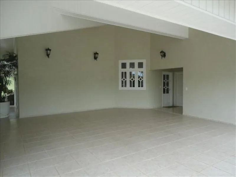 Imagem Casa Exclusiva no Cond. Residencial City Castelo com 680M²