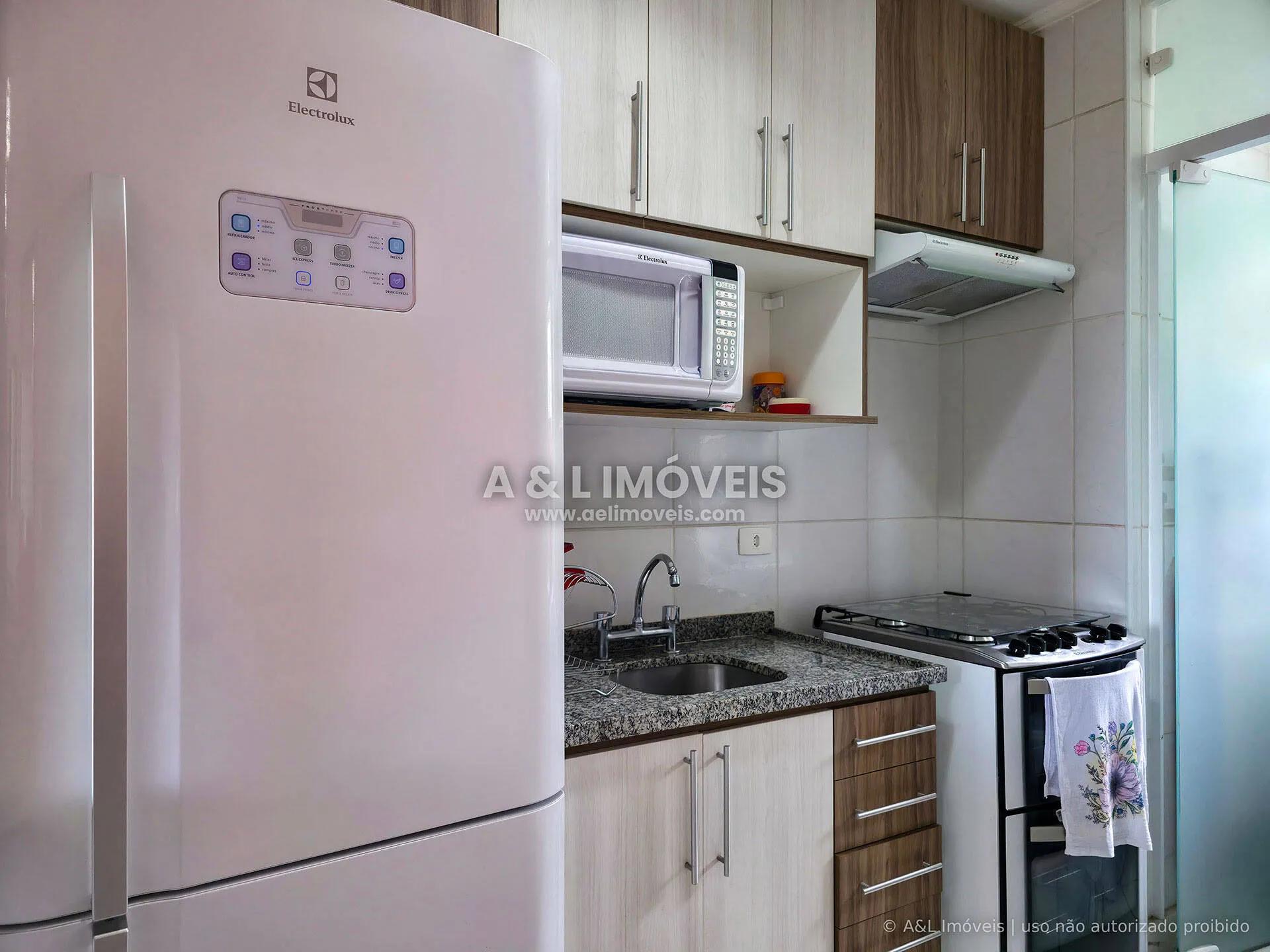 Imagem Apartamento em Campos do Jordão | Lareira e Vista para o Vale