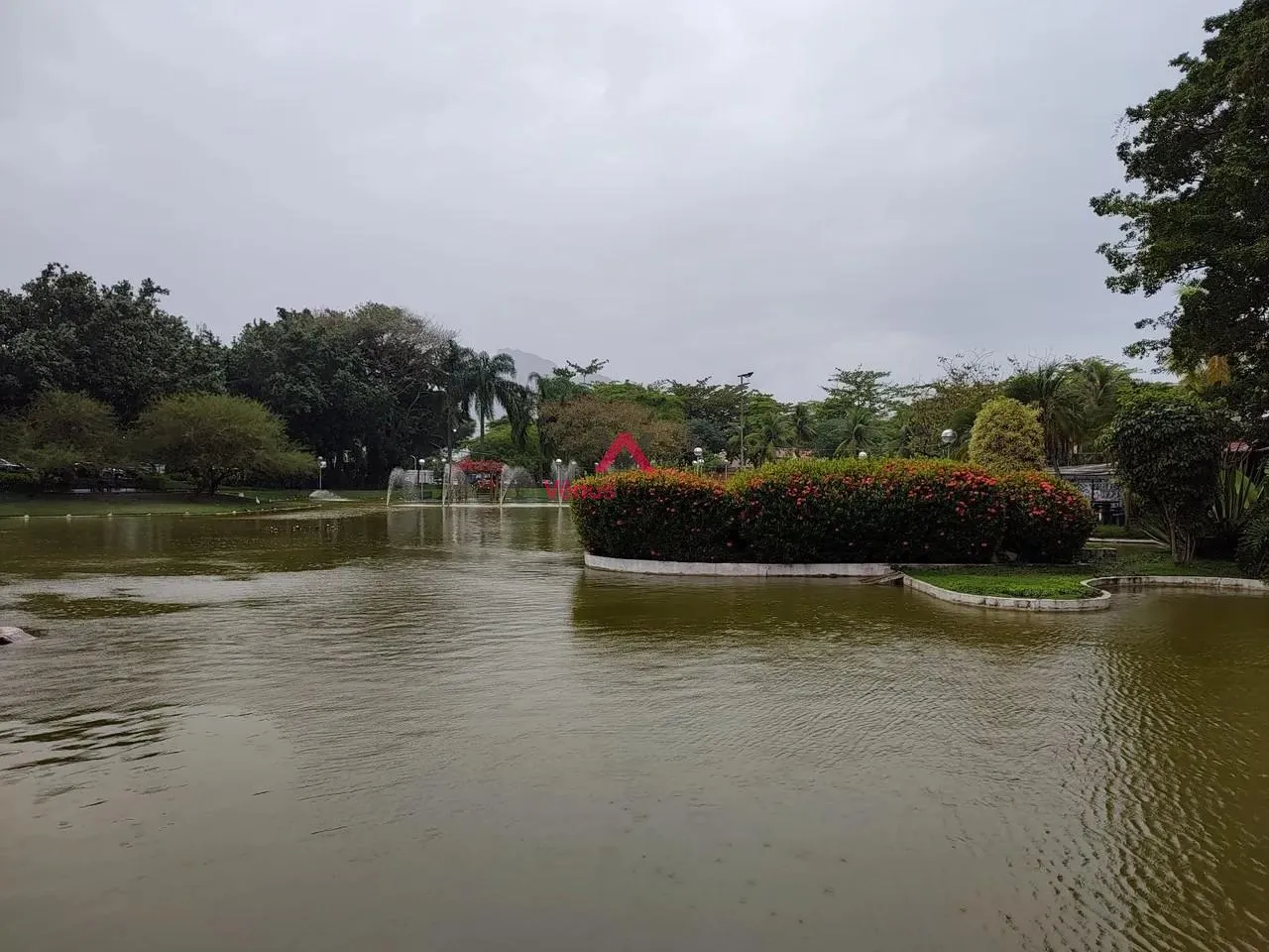Imagem Apartamento para Venda em Rio de Janeiro, Barra da Tijuca, 3 dormitórios, 1 suíte, 3 banheiros, 2 vagas