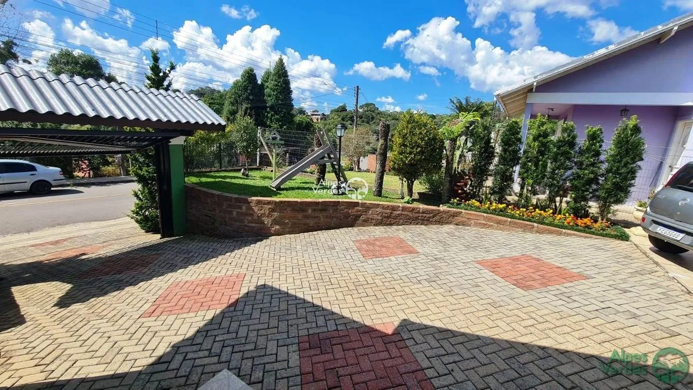 Imagem Vende-se casa no bairro leodoro de azevedo 5 minutos da catedral de pedra