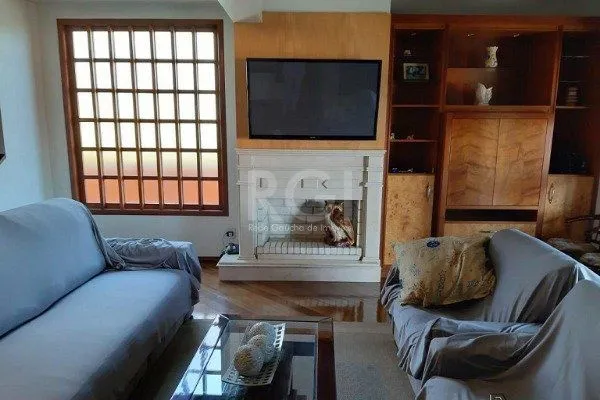 Imagem Casa para Venda - 390m², 3 dormitórios, sendo 1 suites, 4 vagas - Ouro Branco