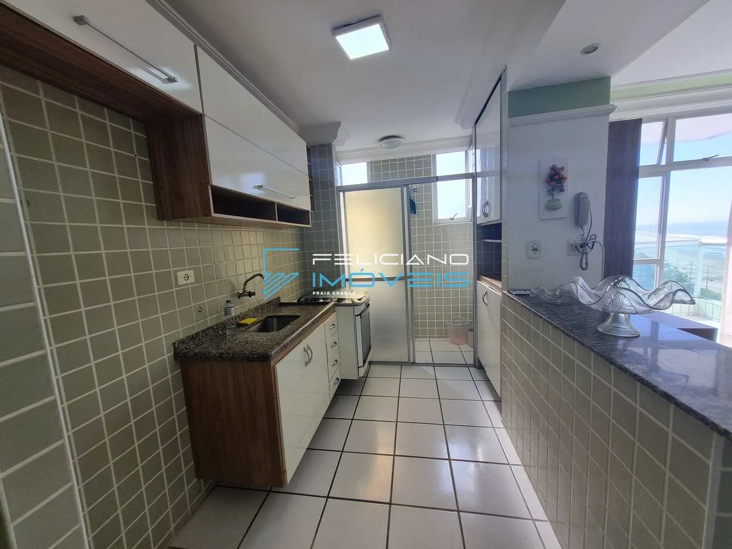 Imagem Apartamento com 2 quartos, Caiçara, Praia Grande - R$ 467 mil, Cod: 5971