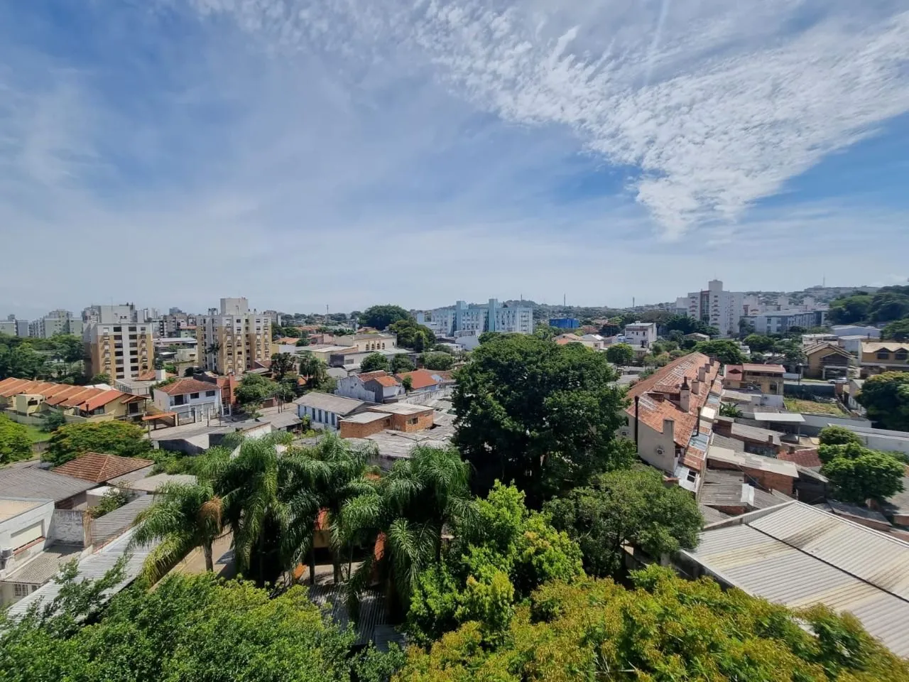 Imagem Apt 2 Dormitórios Com Sacada Bairro Cavalhada