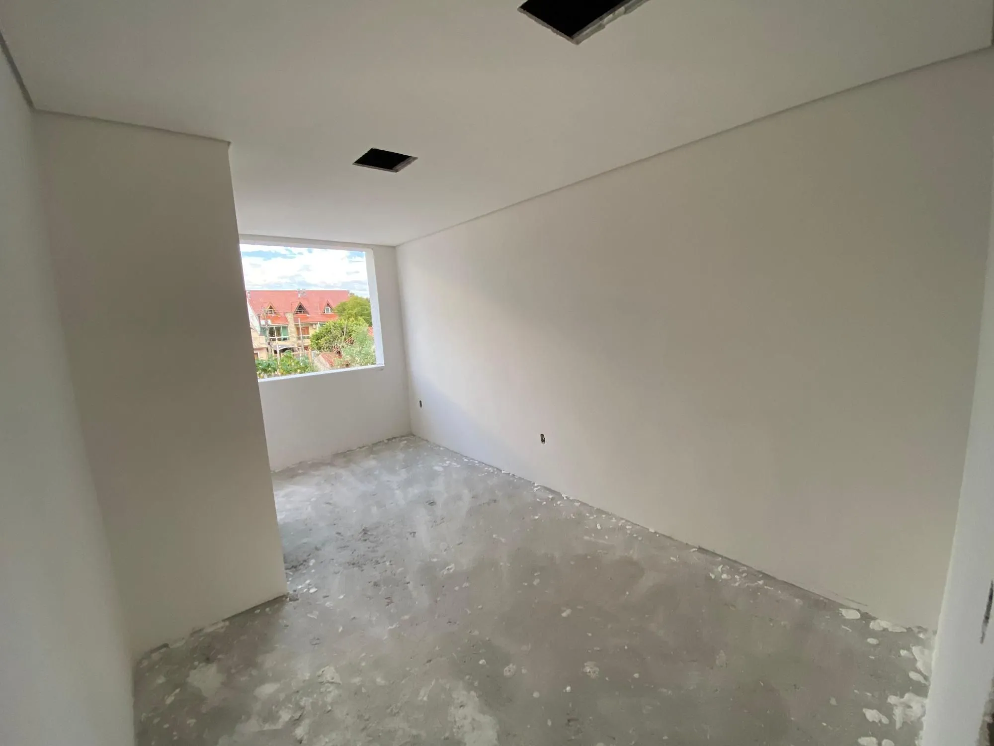 Imagem SOBRADO HÍPICA MOBILIADO - RESIDENCIAL MAVI