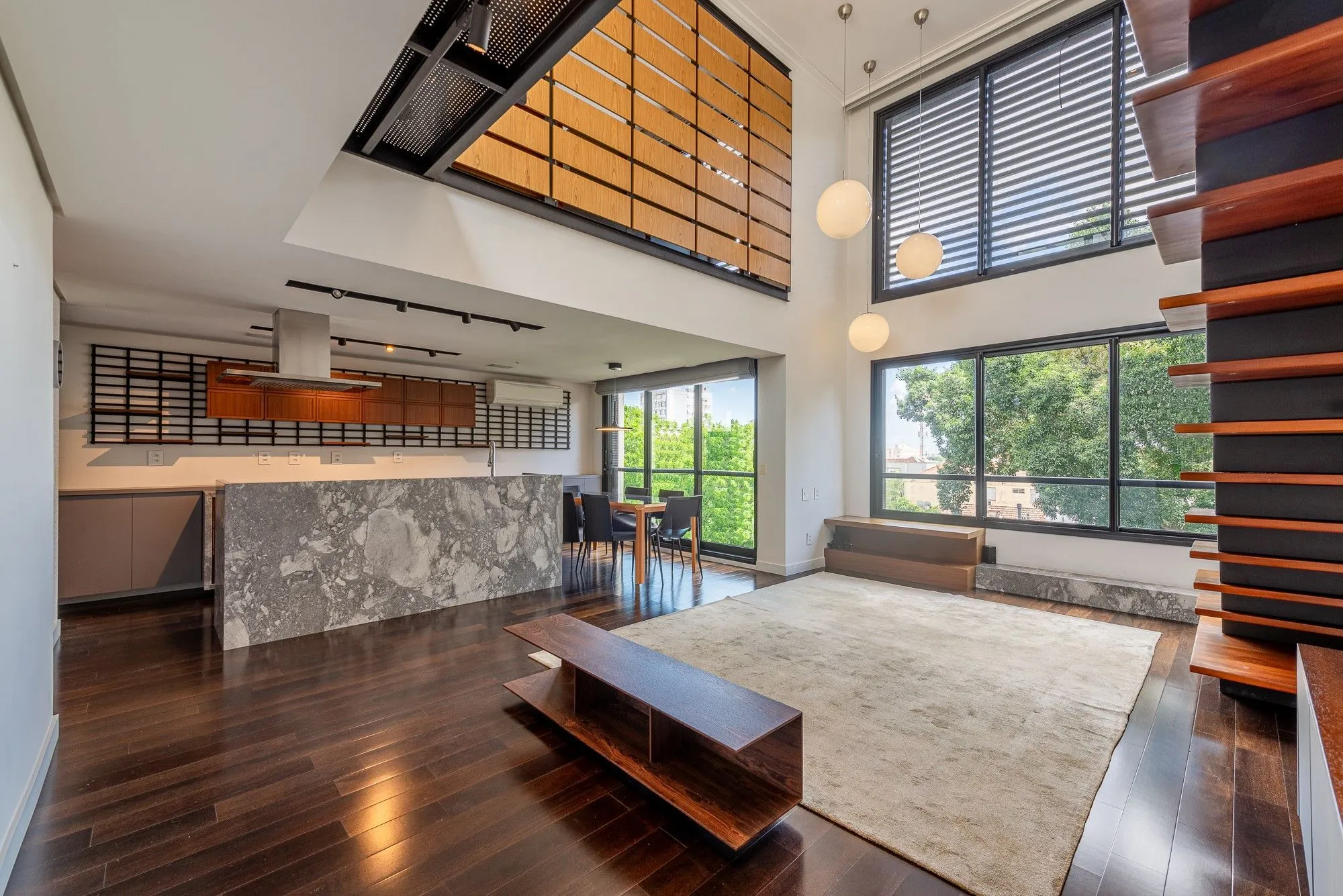 Imagem Cobertura com 115m² e 2 dormitórios, 2 suítes, 1 vaga