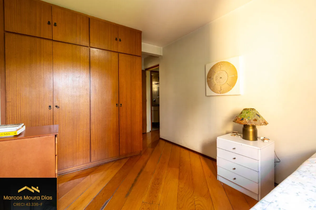 Imagem Apartamento com 94 m², 2 Dorm ( 1 suíte), Varanda, 1 Vaga , Edifício com Churrasqueira
