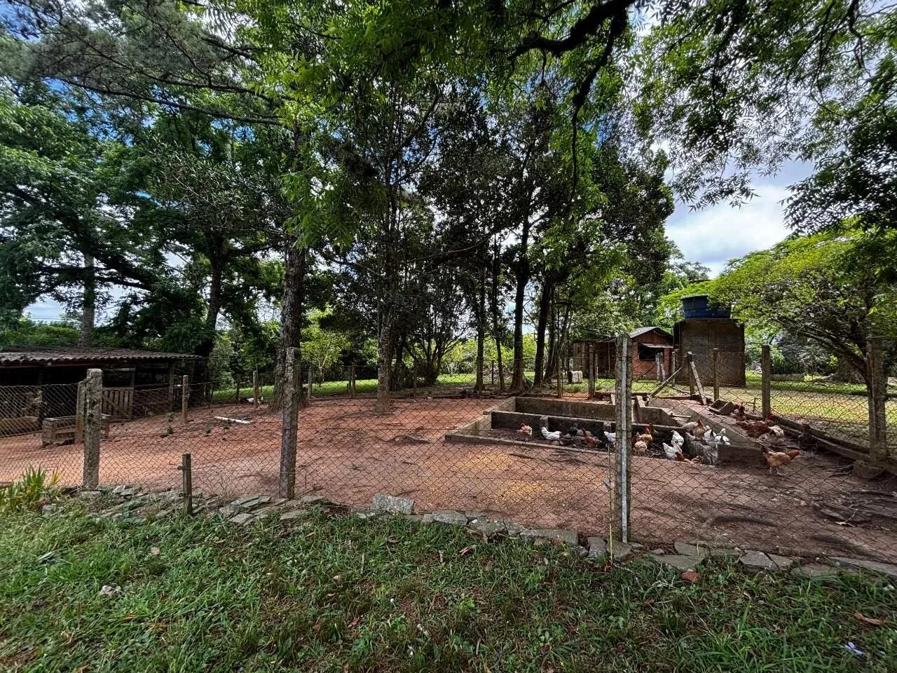Imagem Sítio á venda com 4,9 Hectares próximo ao Hotel Vila Ventura