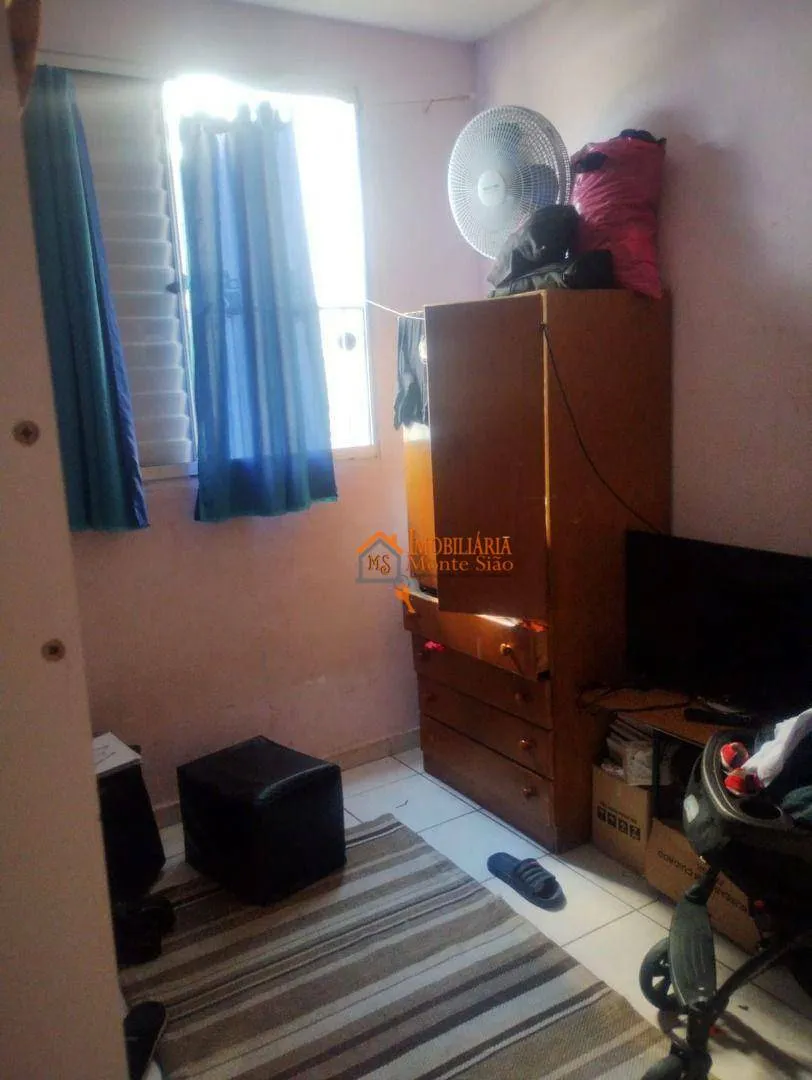 Imagem Apartamento com 2 dormitórios à venda, 55 m² por R$ 165.000,00 - Pimentas - Guarulhos/SP