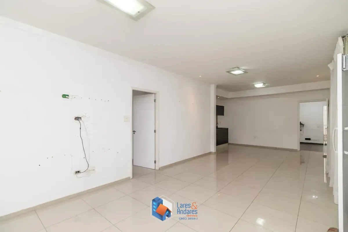 Imagem Casa para venda em Indianópolis com 3 quartos, sendo 3 suítes, 345m²