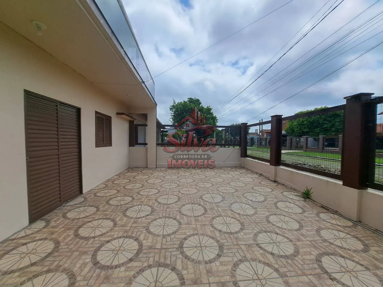 Imagem 1158 |Casa 4 dormitórios com suíte a 260m do mar