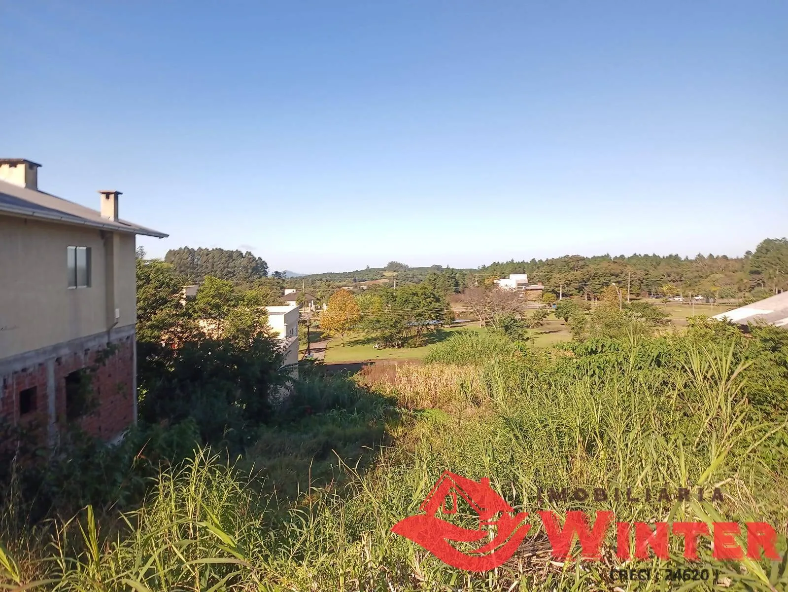Imagem Terreno em Linha Nova