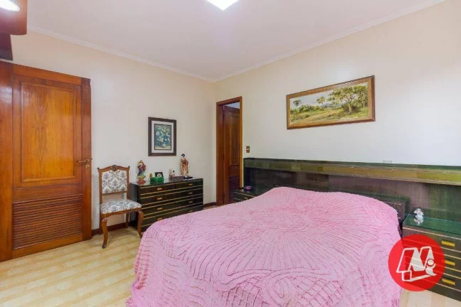 Imagem Cobertura no bairro Petrópolis, 3 dormitórios, suite. vagas e piscina. ,