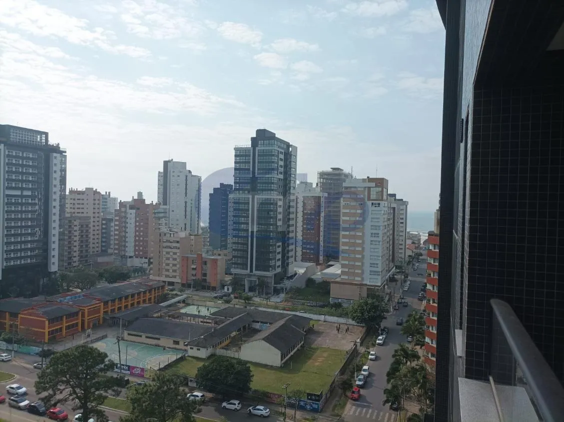 Imagem Apartamento a venda com 3 dormitorios no Centro de Torres