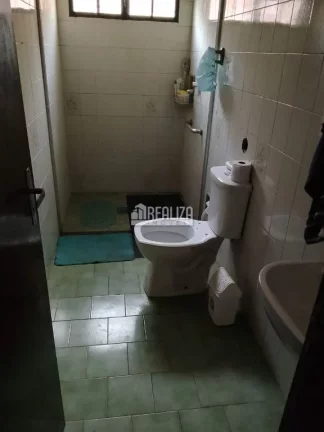 Imagem Casa à venda em Boa Vista, Uberaba - 3 dormitórios e suíte