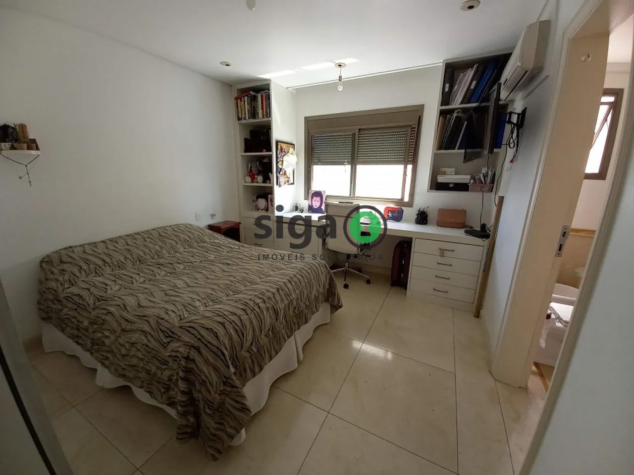 Imagem Apartamento a venda no Campo Belo com 4 quartos