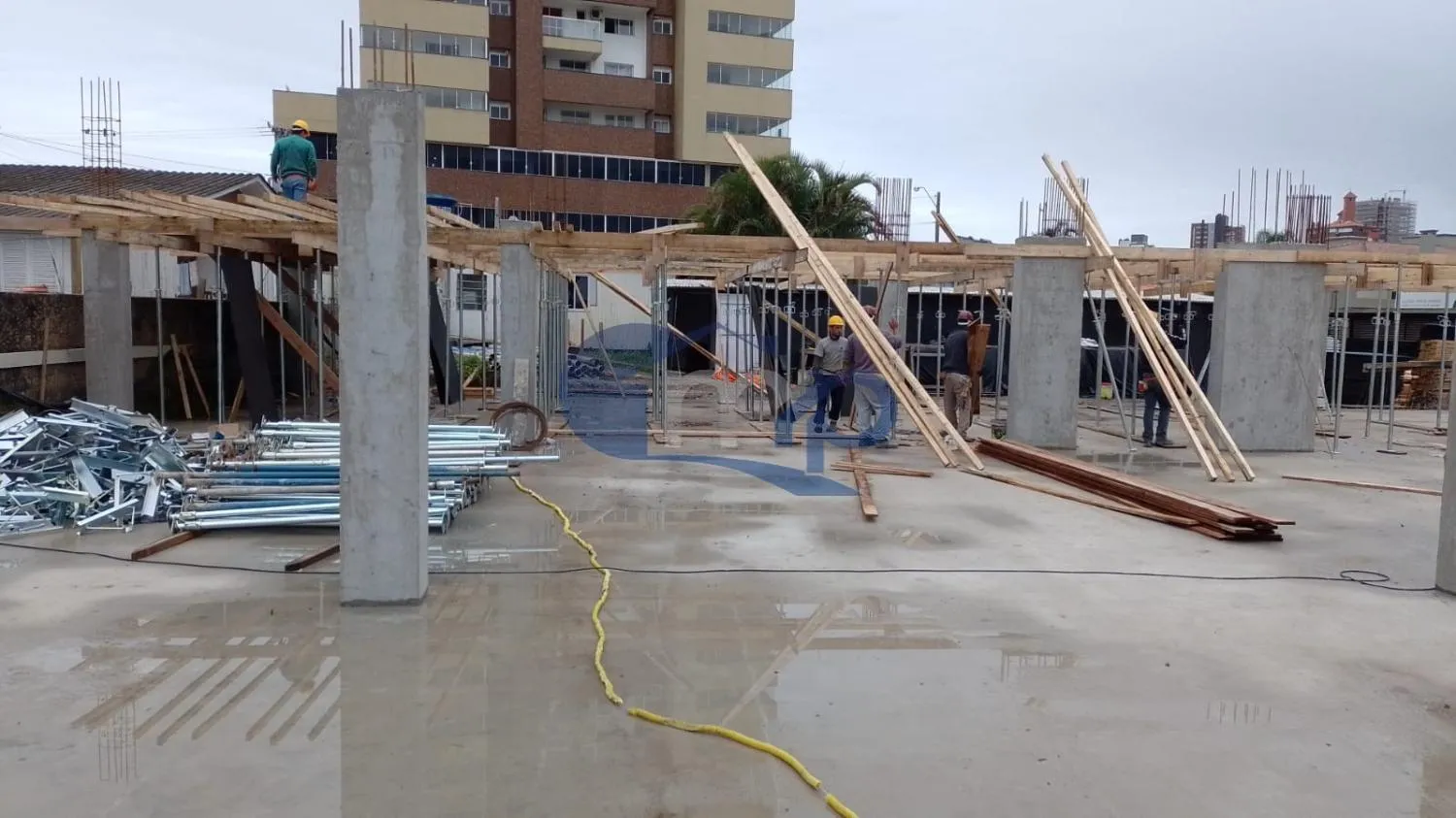 Imagem Apartamento á venda com 2 dormitórios no centro de Passo de Torres/SC