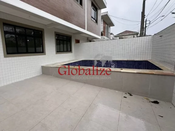 Foto do imóvel Sobrado à venda com 140m², 3 suites, piscina, churrasqueira por R$1.480.000,00 na Vila Belmiro em Santos