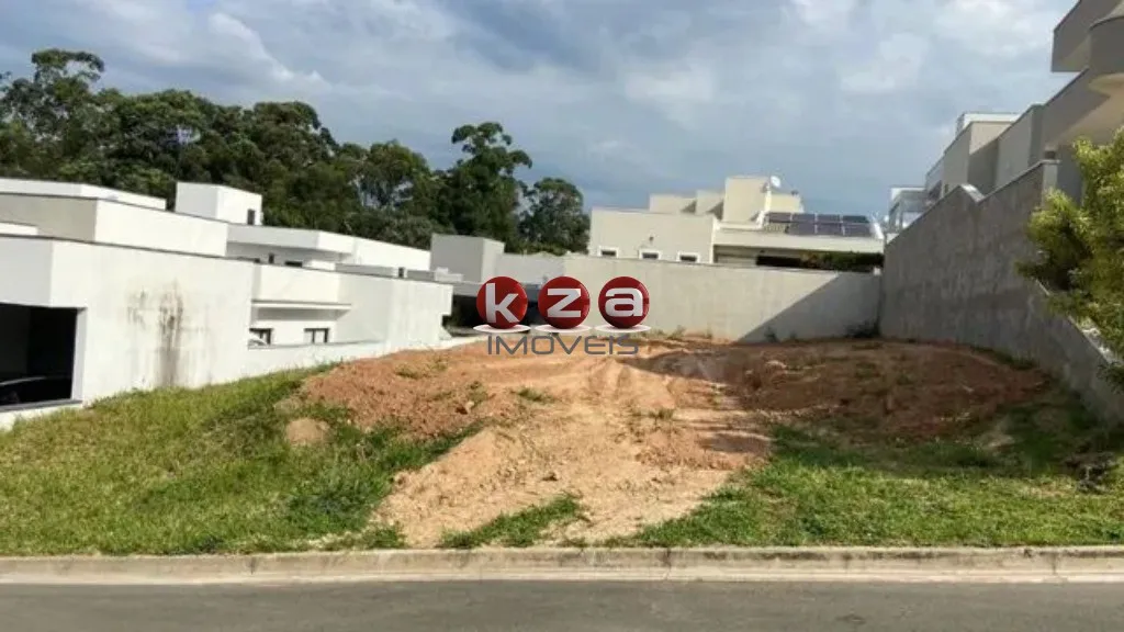 Imagem Terreno à venda em condomínio de alto padrão em Valinhos-SP, 375m² no Condomínio Tabapuã!