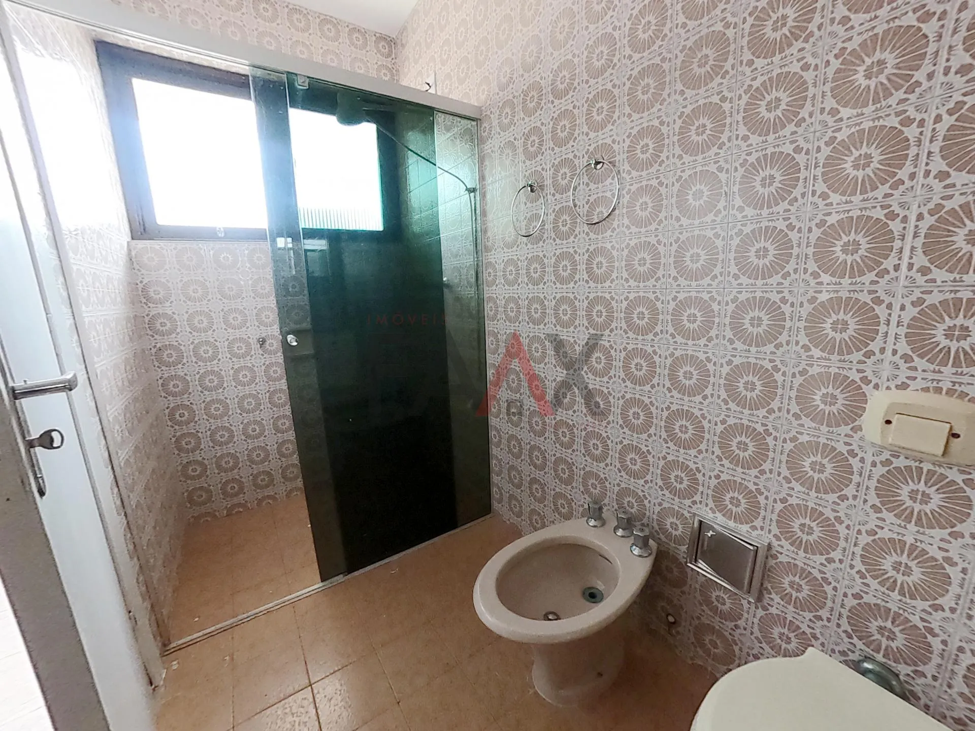 Imagem Casa a venda proximo a praça da ucrania no trianon em Guarapuava - PR