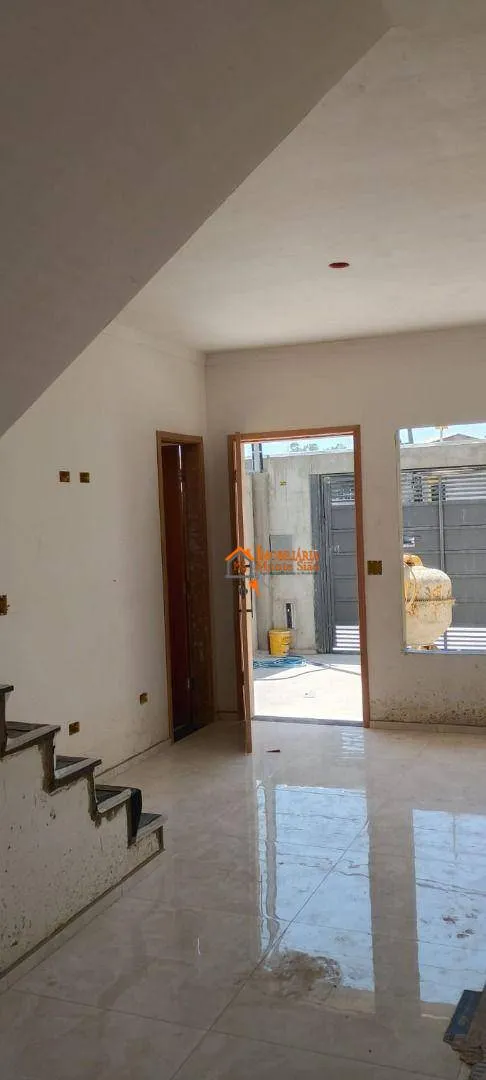 Imagem Sobrado com 3 dormitórios à venda, 100 m² por R$ 700.000,00 - Parque Flamengo - Guarulhos/SP