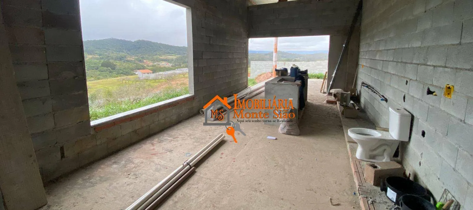 Imagem Casa com 3 dormitórios à venda, 300 m² por R$ 1.300.000,00 - Cocuera - Mogi das Cruzes/SP