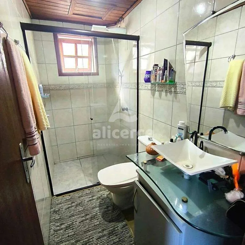 Imagem Casa à Venda - 3 dormitórios I1 suíte master I piscina I área gourmet - Ingleses do Rio Vermelho