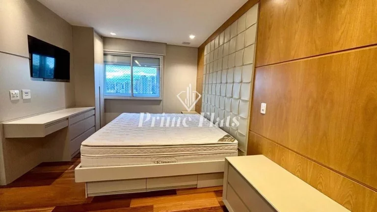 Imagem Apartamento disponível para venda no Condomínio Nova York Penthouses, com 210m², 4 dormitórios e 3 vagas
