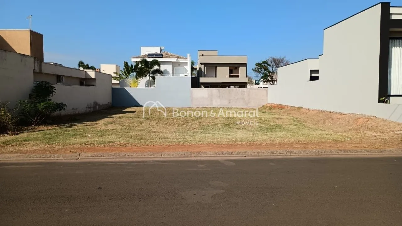 Imagem Terreno à venda no Condomínio Campos do Conde II, bairro Cascata em Paulínia.