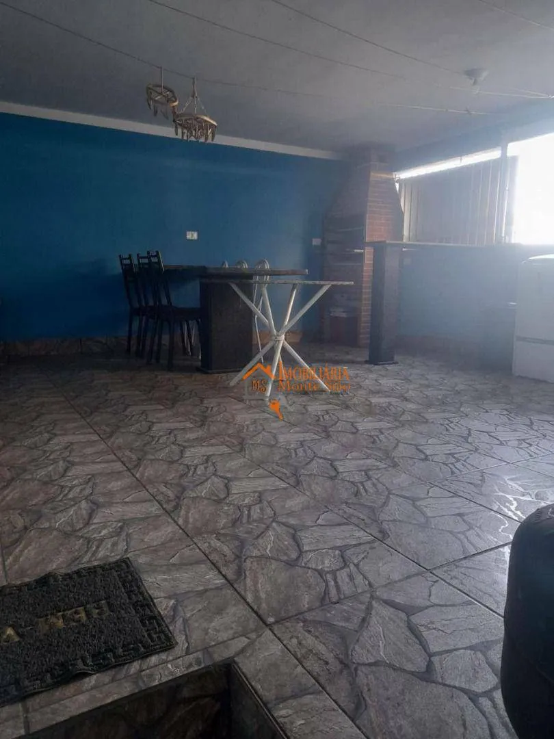 Imagem Sobrado com 6 dormitórios à venda, 525 m² por R$ 600.000,00 - Jardim Cumbica - Guarulhos/SP
