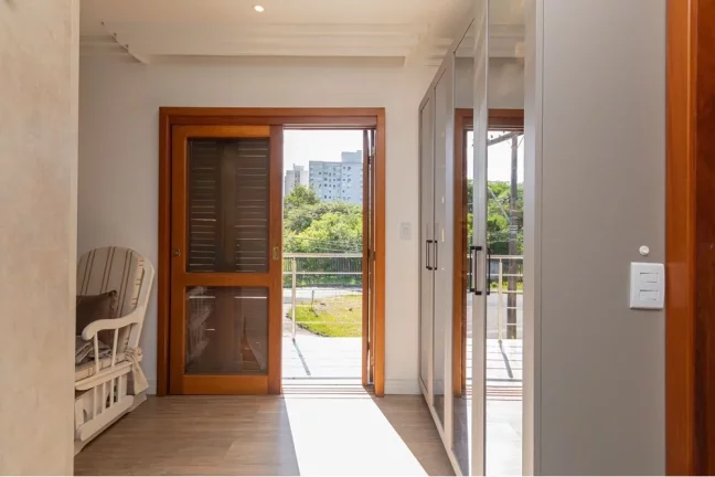 Imagem Casa em Condomínio para venda no bairro Passo das Pedras em Porto Alegre