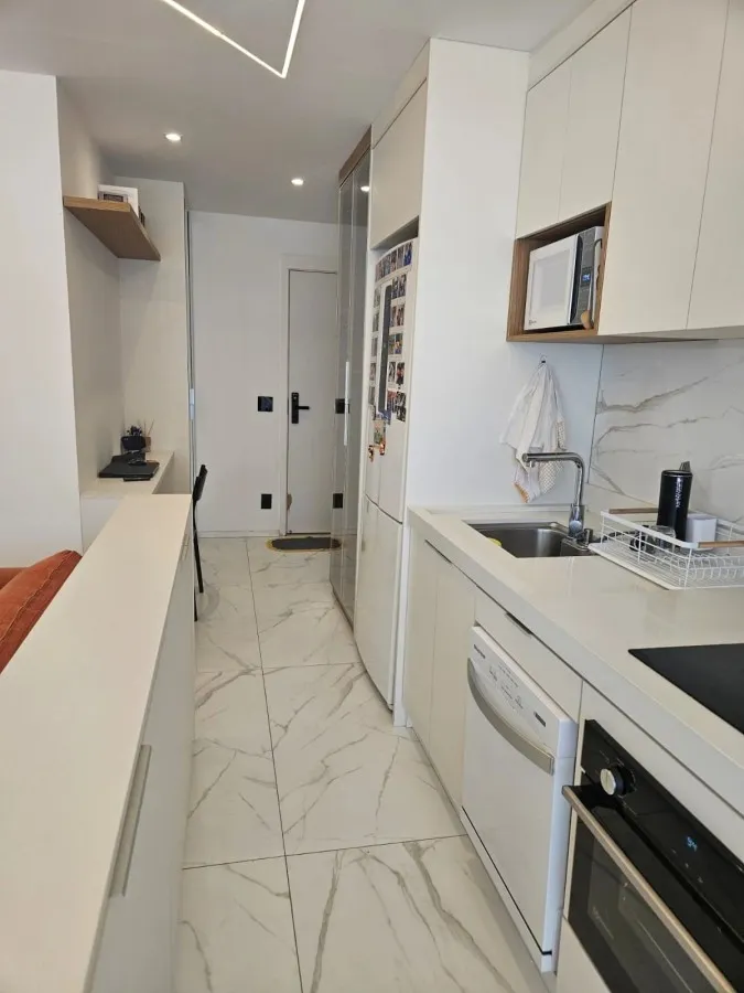 Imagem Apartamento para Venda em São Paulo, Barra Funda, 2 dormitórios, 1 suíte, 2 banheiros, 1 vaga