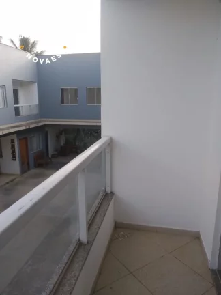 Imagem Casa Duplex Condomínio fechado composta de 2 quartos sendo uma suíte com varanda no bairro Itapebussu