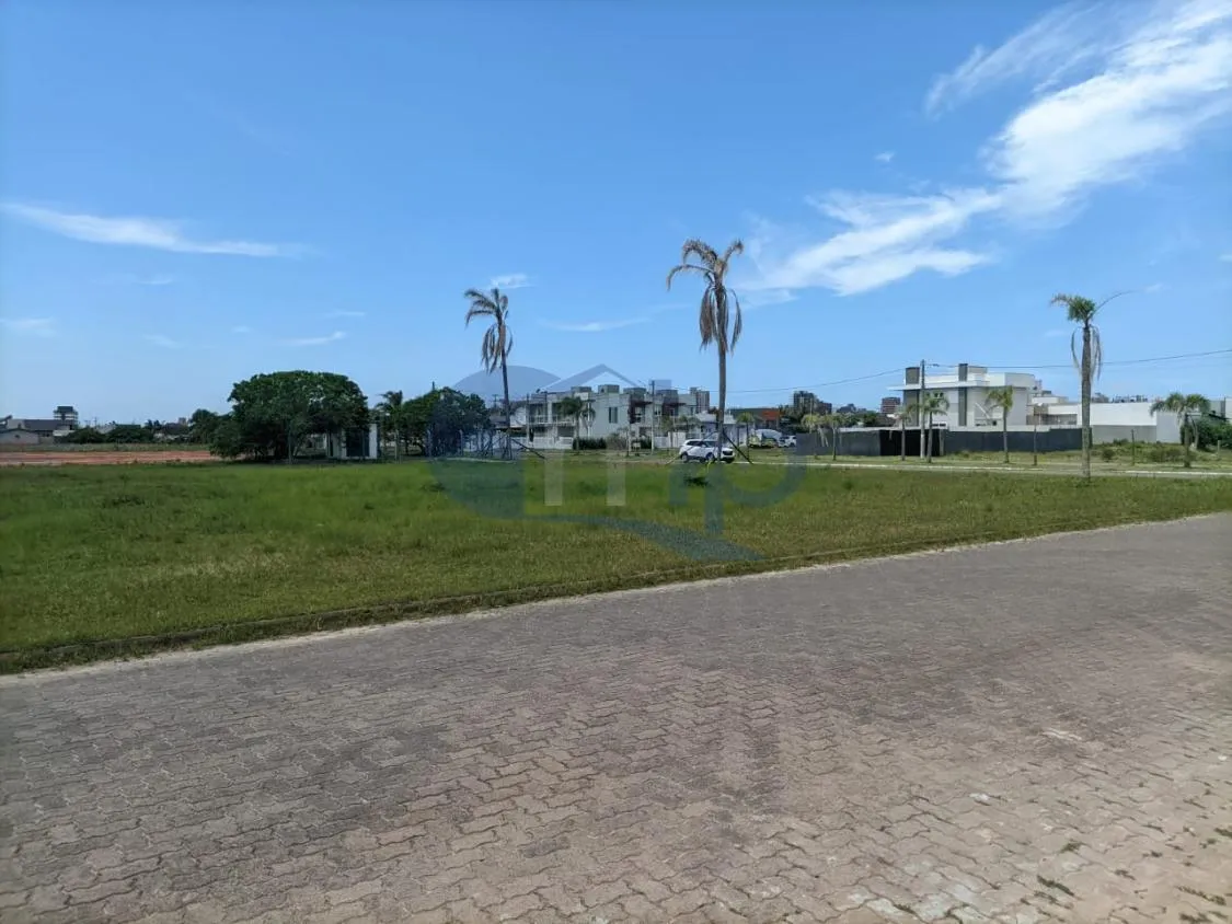 Imagem Casa geminada com 3 dormitorios no Loteamento Morada das Palmeiras em Torres/RS
