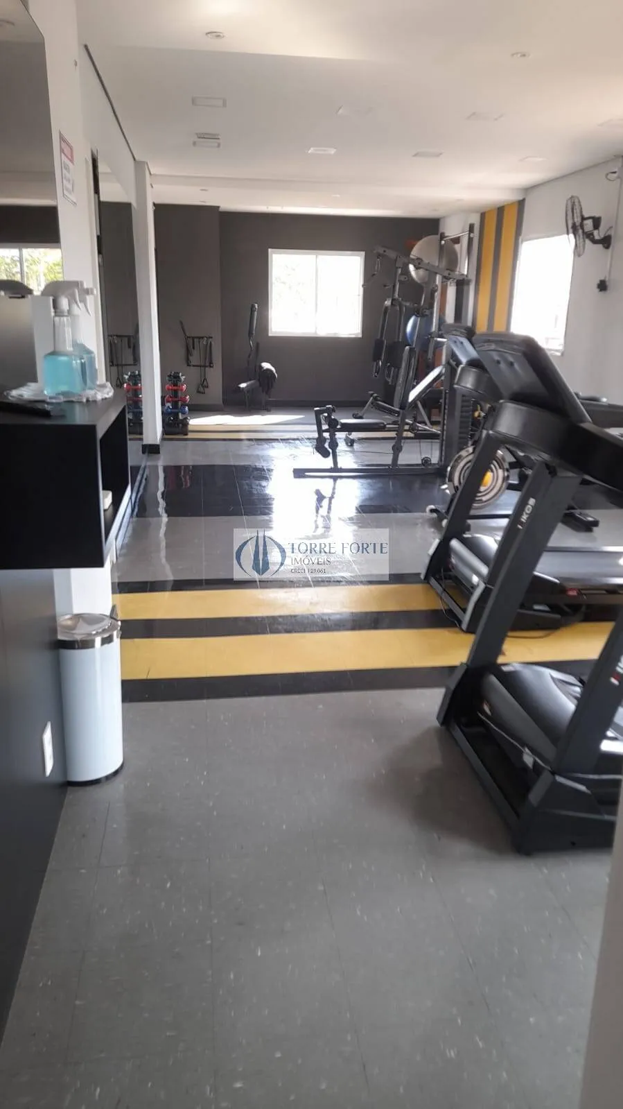 Imagem Lindo Apartamento novo com 2 Dormitórios