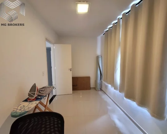 Imagem Apartamento à venda no Maracanã, Rio de Janeiro-RJ: 2 quartos, 1 suíte, 2 salas, 1 vaga, 81m² de área. Venha conferir!
