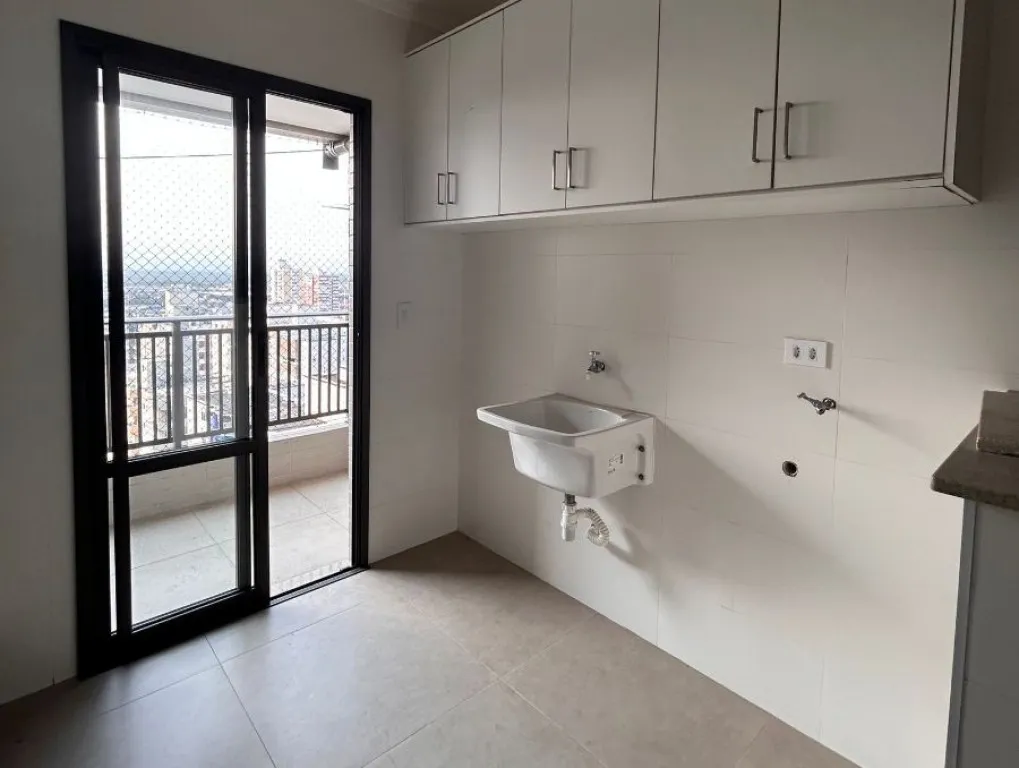 Imagem APARTAMENTO COM 145,00 m² - GUILHERMINA - PRAIA GRANDE SP