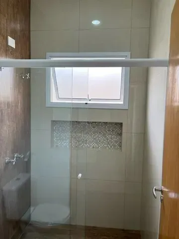 Imagem Casa Térrea de 3 Quartos no Condomínio Flamboyant, Porto Feliz-SP, com Segurança 24 Horas