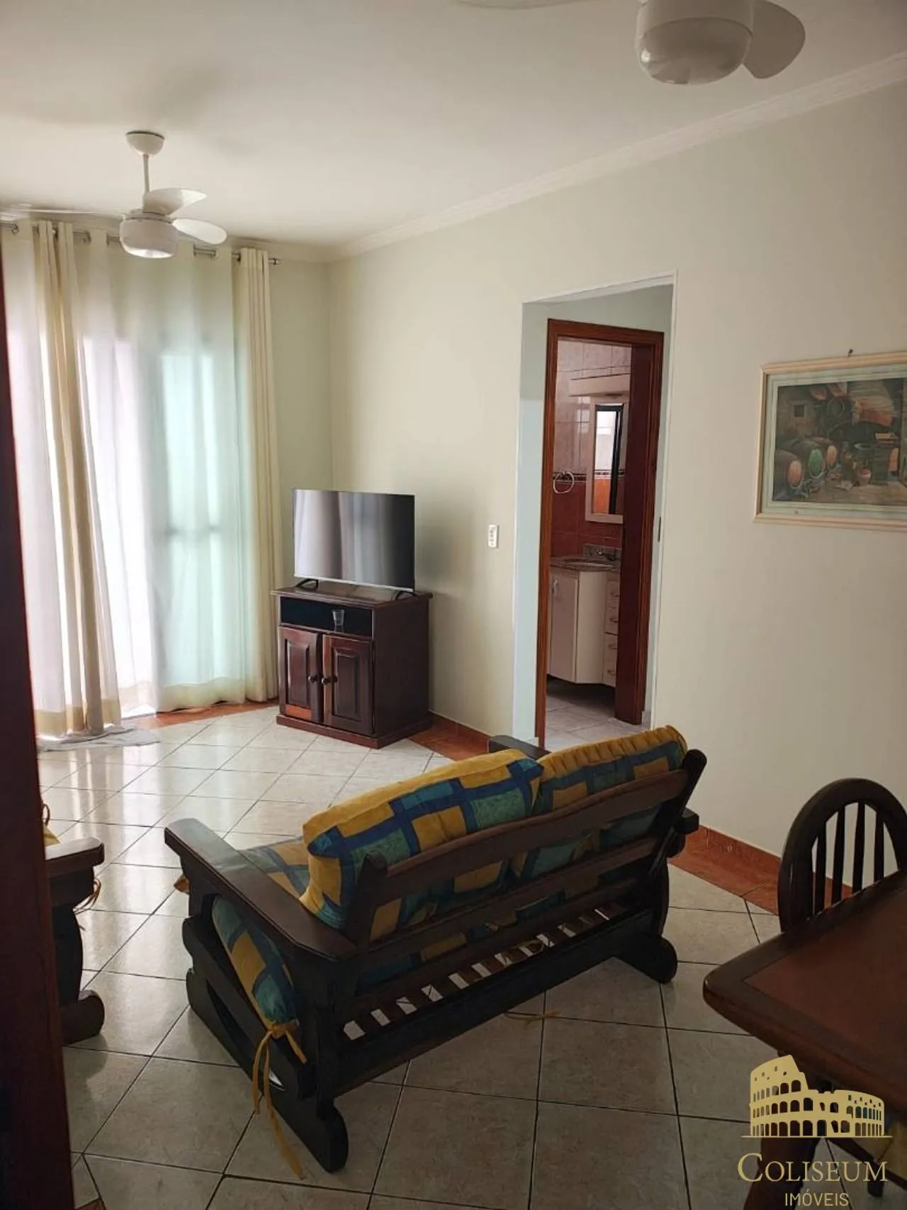 Imagem Apartamento 1 Dormitório, 1 Vaga, 50 mts da Praia