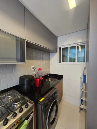 Imagem Lindo apartamento decorado vista mar quarto e sala varanda gourmet a venda em Armação